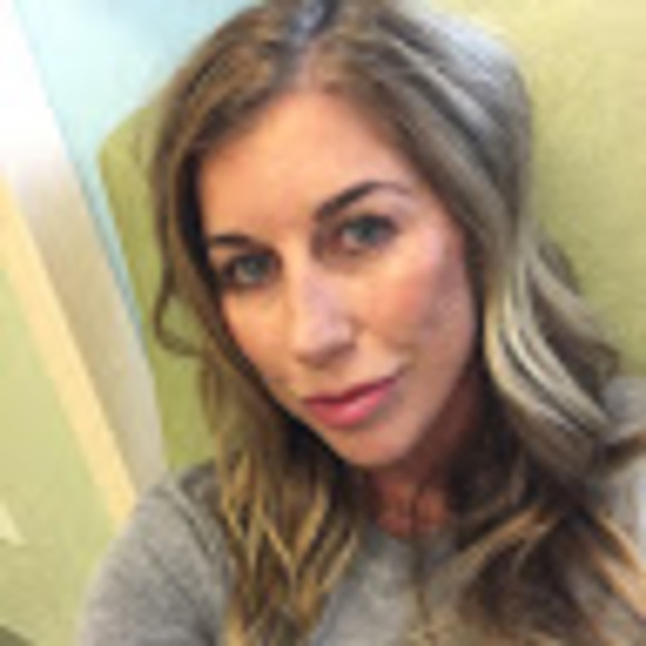 Meet your Posher, Kristen - Picture 1 of 1